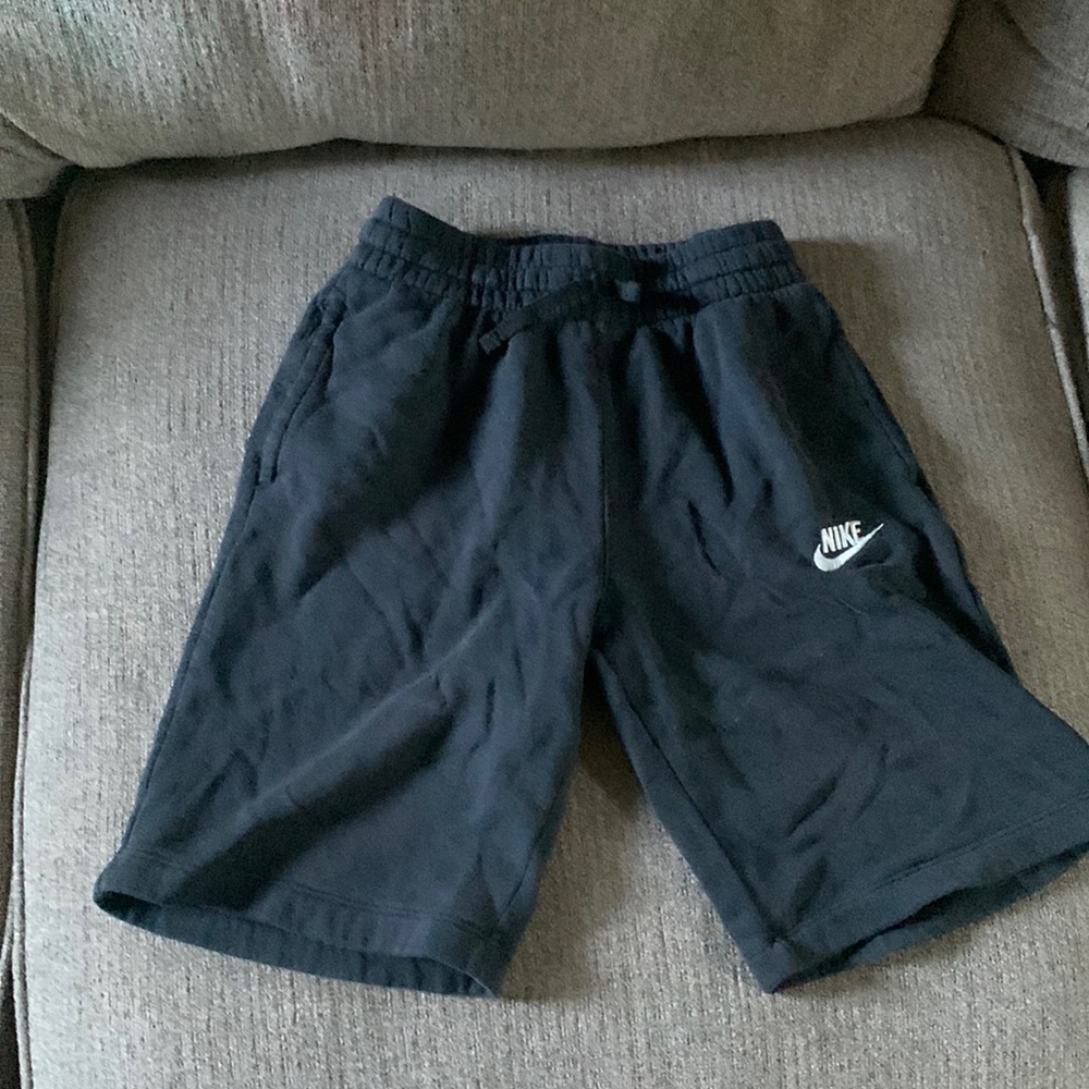 Nike kid boys medium